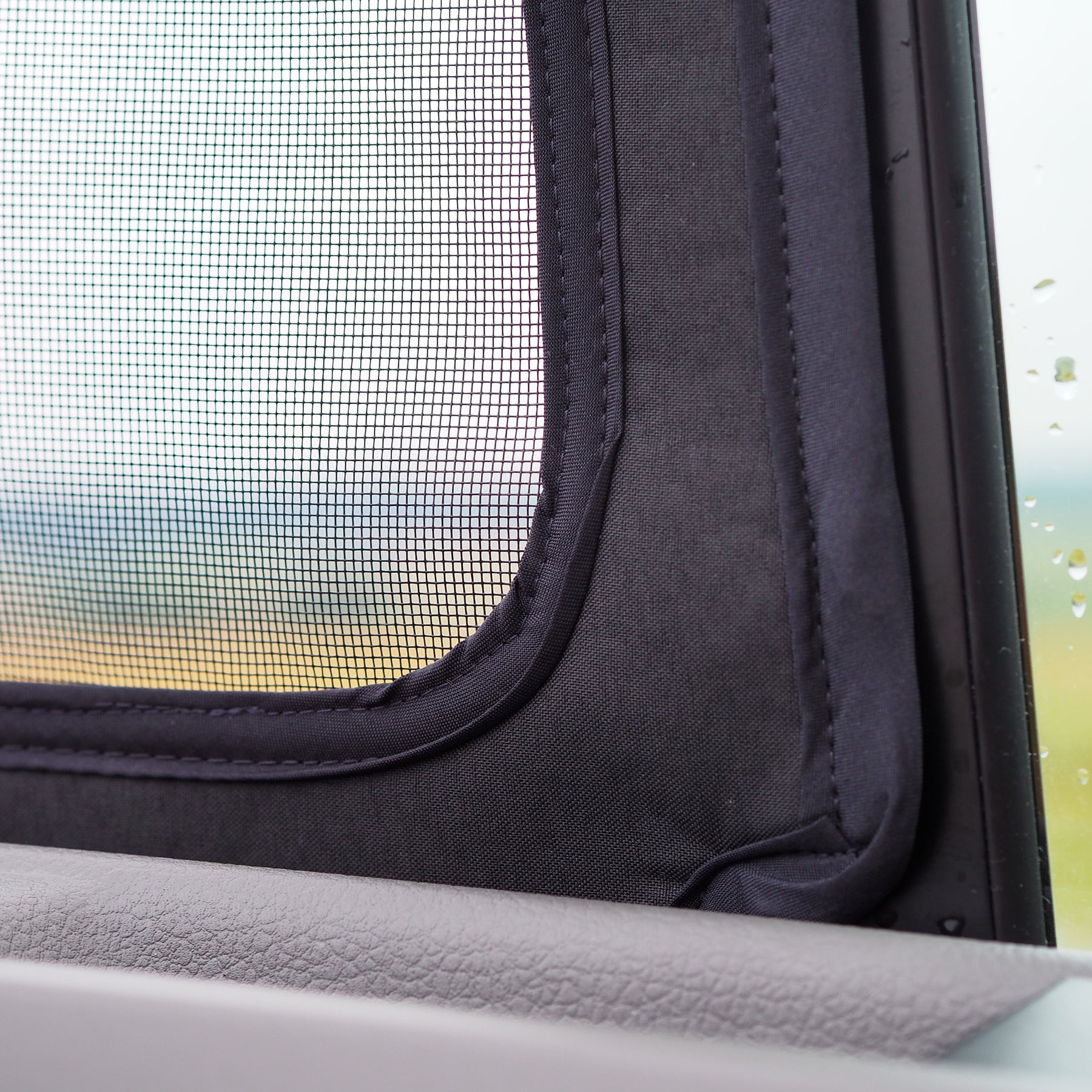 Magnetic mosquito nets cockpit VW Crafter/MAN TGE (from 2017)/VW Grand California